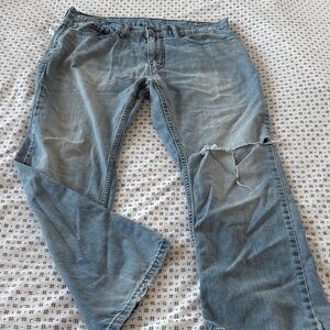 Levi's 559 Relaxed jeans, distressed, worn, ripped knee, 100% cotton, 34/30